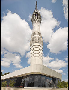 İSTANBULLULAR BAYRAMIN COŞKUSUNU “ZİRVE”DE YAŞADI!